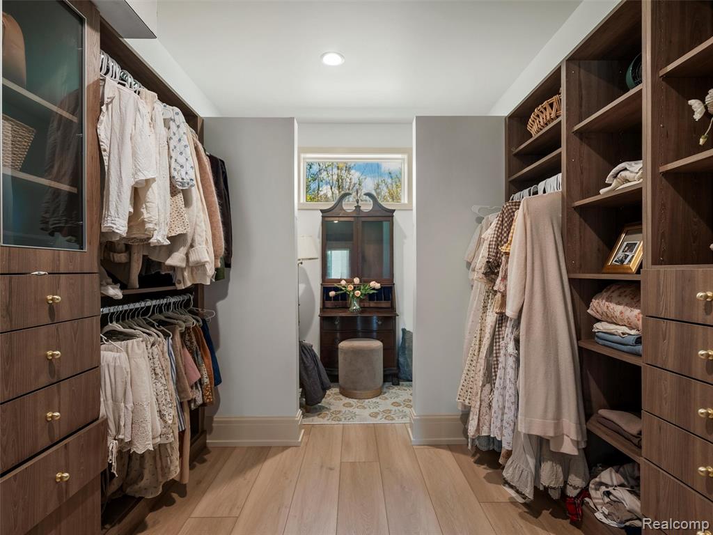 8799 South Rushton Road South Lyon, MI 48178 - Photo 52 of 80 Gallery Image 52