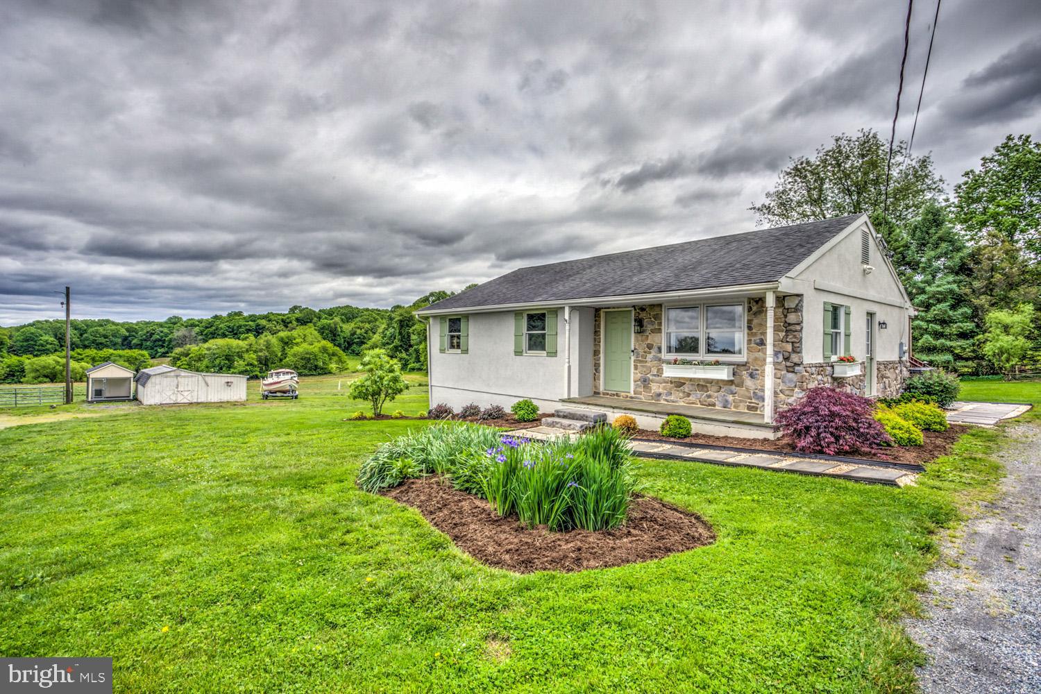 136 Scheller Road New Providence, PA 17560 - Photo 1 of 47 Gallery Image 1