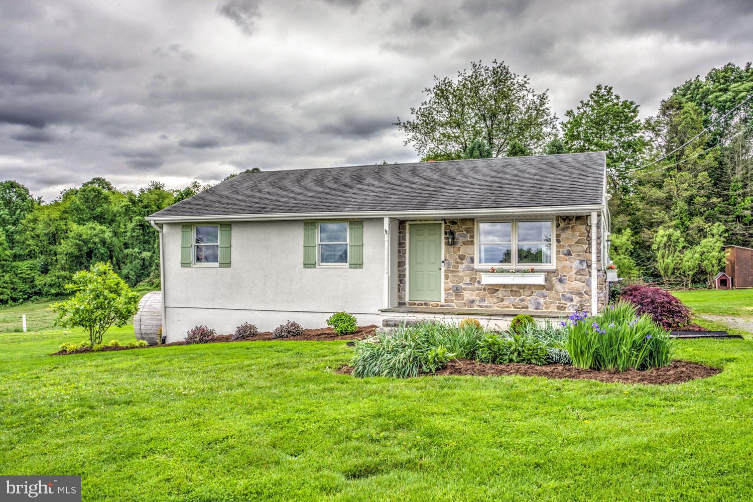 136 Scheller Road New Providence, PA 17560 - Photo 6 of 47 Gallery Image 6