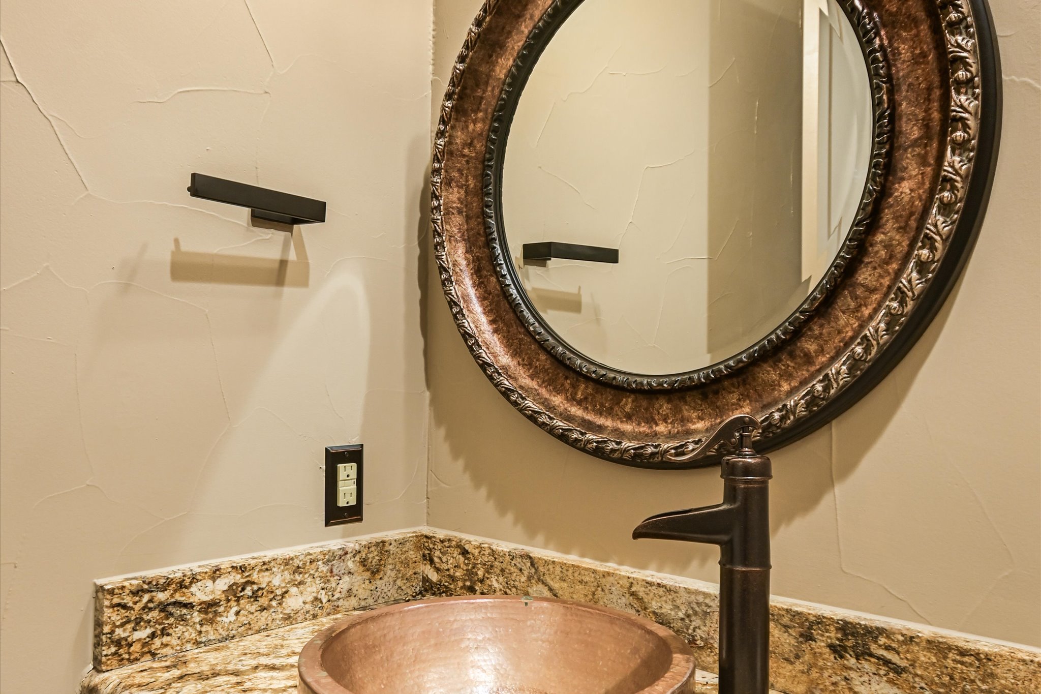 228 Puzzle Pass Spring Branch, TX 78070 - Photo 17 of 35 Half bath is conveniently located off the kitchen/ living room & back patio/pool.