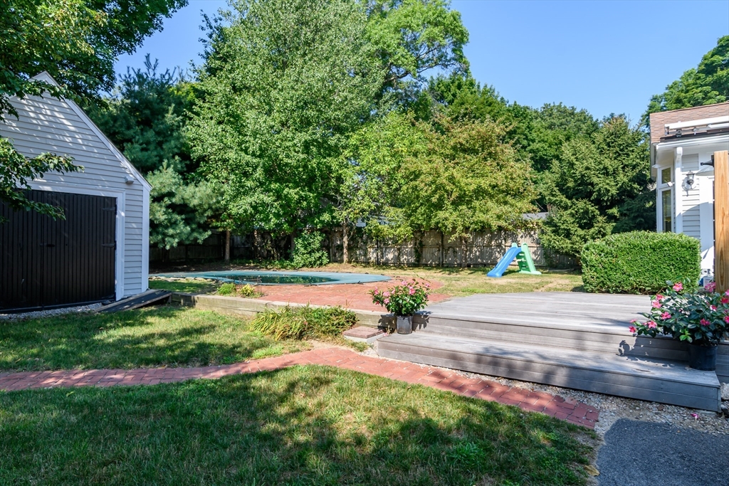 29 Cottage Street Wellesley, MA 02482 - Photo 20 of 33 Gallery Image 20