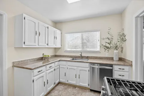 $999,888 | 175 South Cragmont Avenue, San Jose, CA 95127