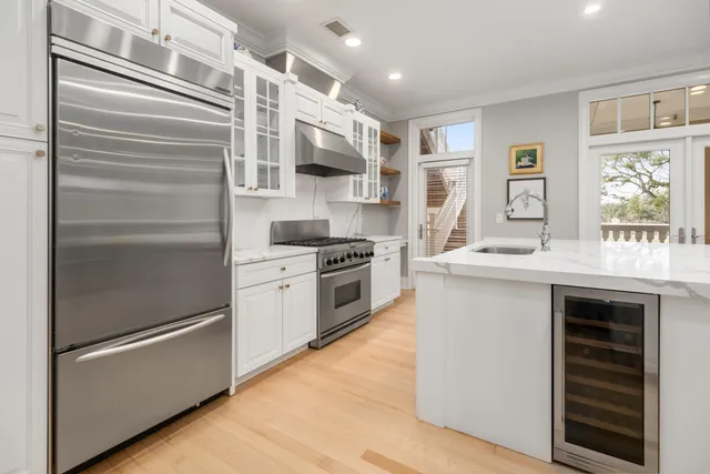 $1,775,000 | 144 Fairbanks Oak Alley, Unit 2B, Daniel Island, SC 29492