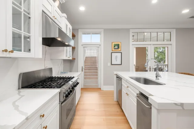 $1,775,000 | 144 Fairbanks Oak Alley, Unit 2B, Daniel Island, SC 29492