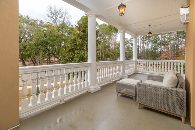 $1,775,000 | 144 Fairbanks Oak Alley, Unit 2B, Daniel Island, SC 29492