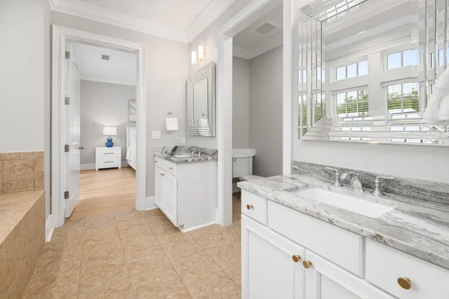 $1,775,000 | 144 Fairbanks Oak Alley, Unit 2B, Daniel Island, SC 29492