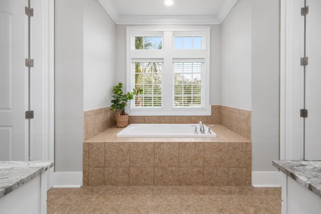 $1,775,000 | 144 Fairbanks Oak Alley, Unit 2B, Daniel Island, SC 29492