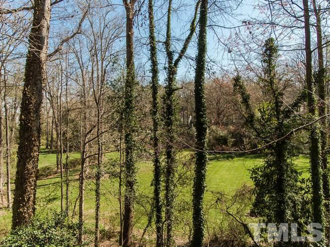 2728 Cambridge Road Raleigh, NC 27608 - Photo 11 of 25