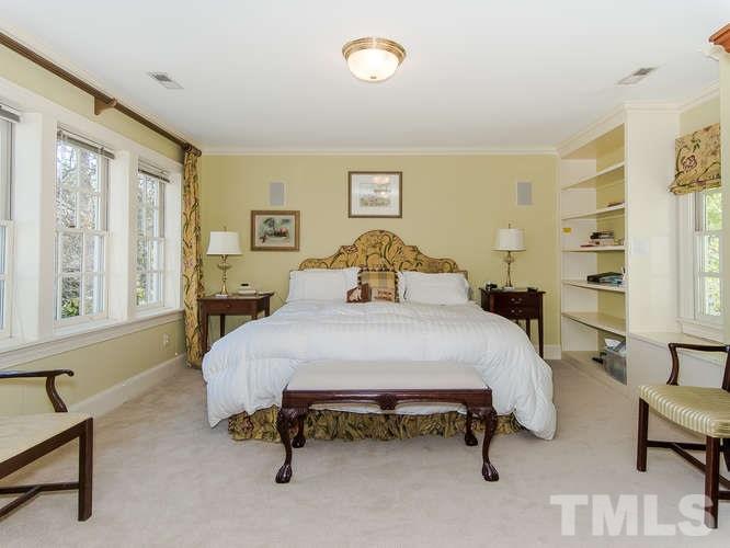 2728 Cambridge Road Raleigh, NC 27608 - Photo 17 of 25