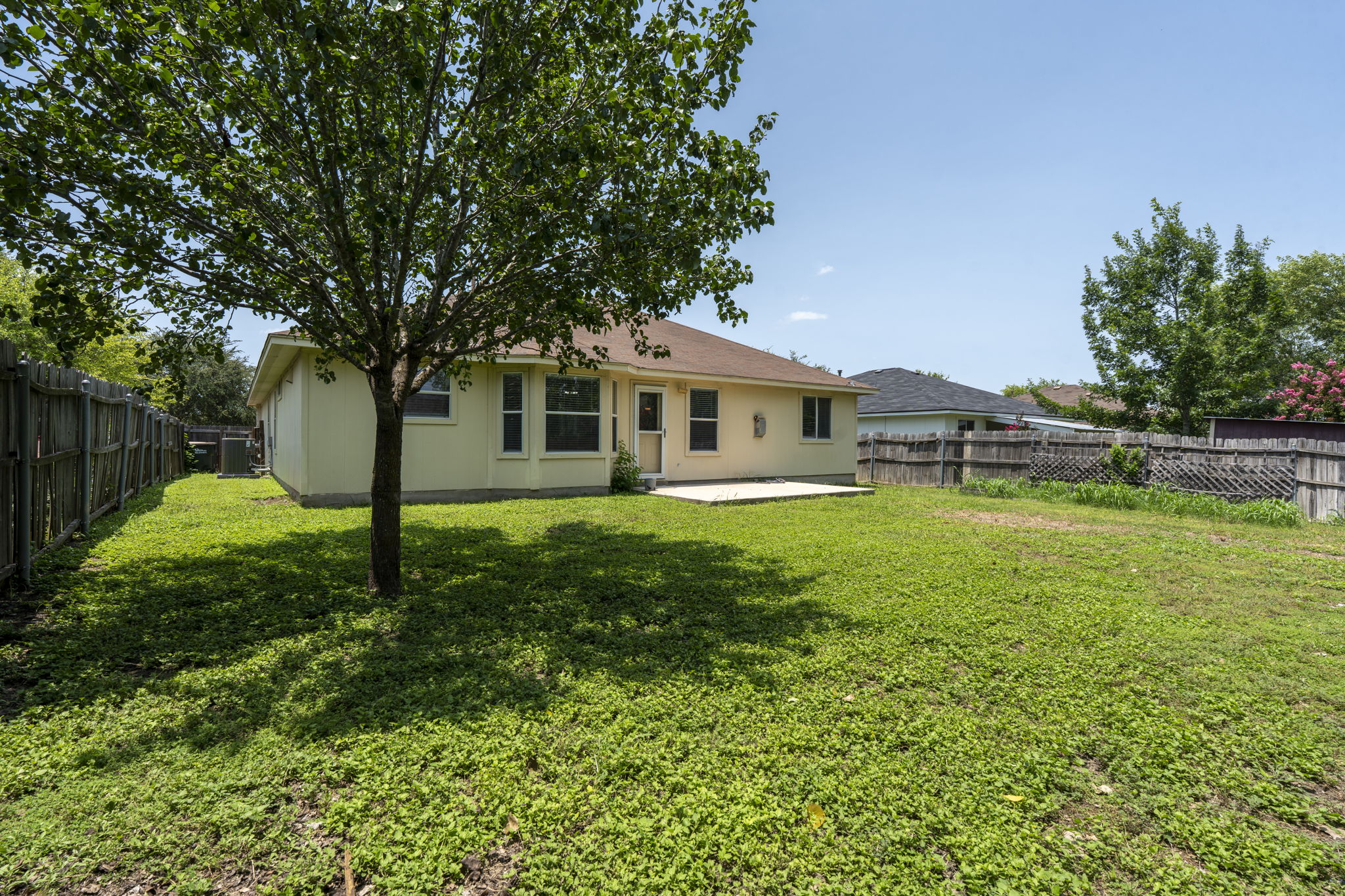 136 Atlantis Kyle, TX 78640 - Photo 7 of 25 Gallery Image 7