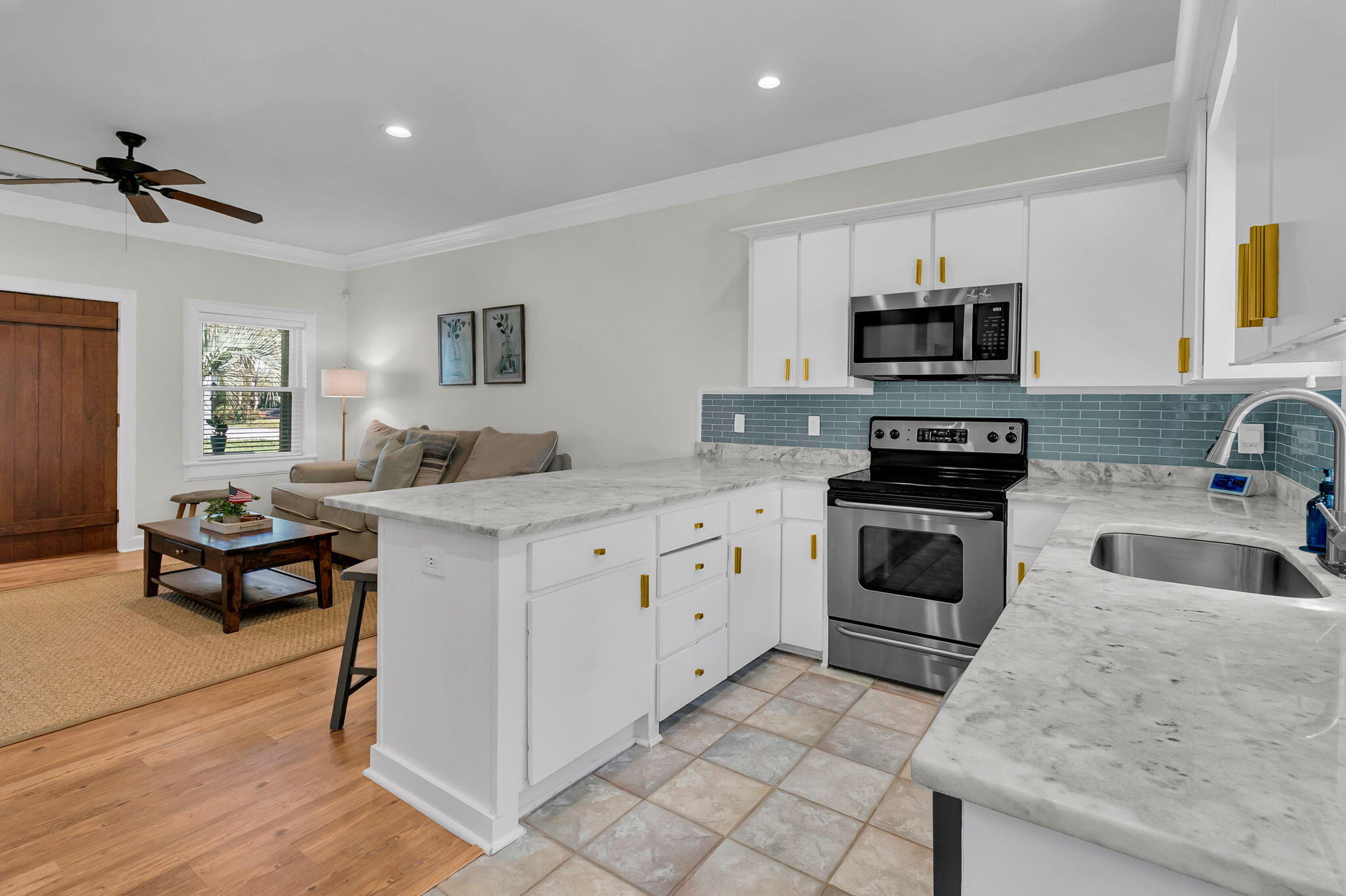 1462 North Point Lane, Unit B Mount Pleasant, SC 29464 - Photo 16 of 41