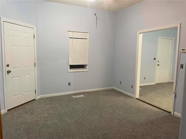 $90,000 | 401 Hammond Street, Waverly, KS 66871