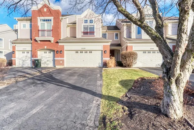 $435,000 | 3339 Rosecroft Lane, Naperville, IL 60564