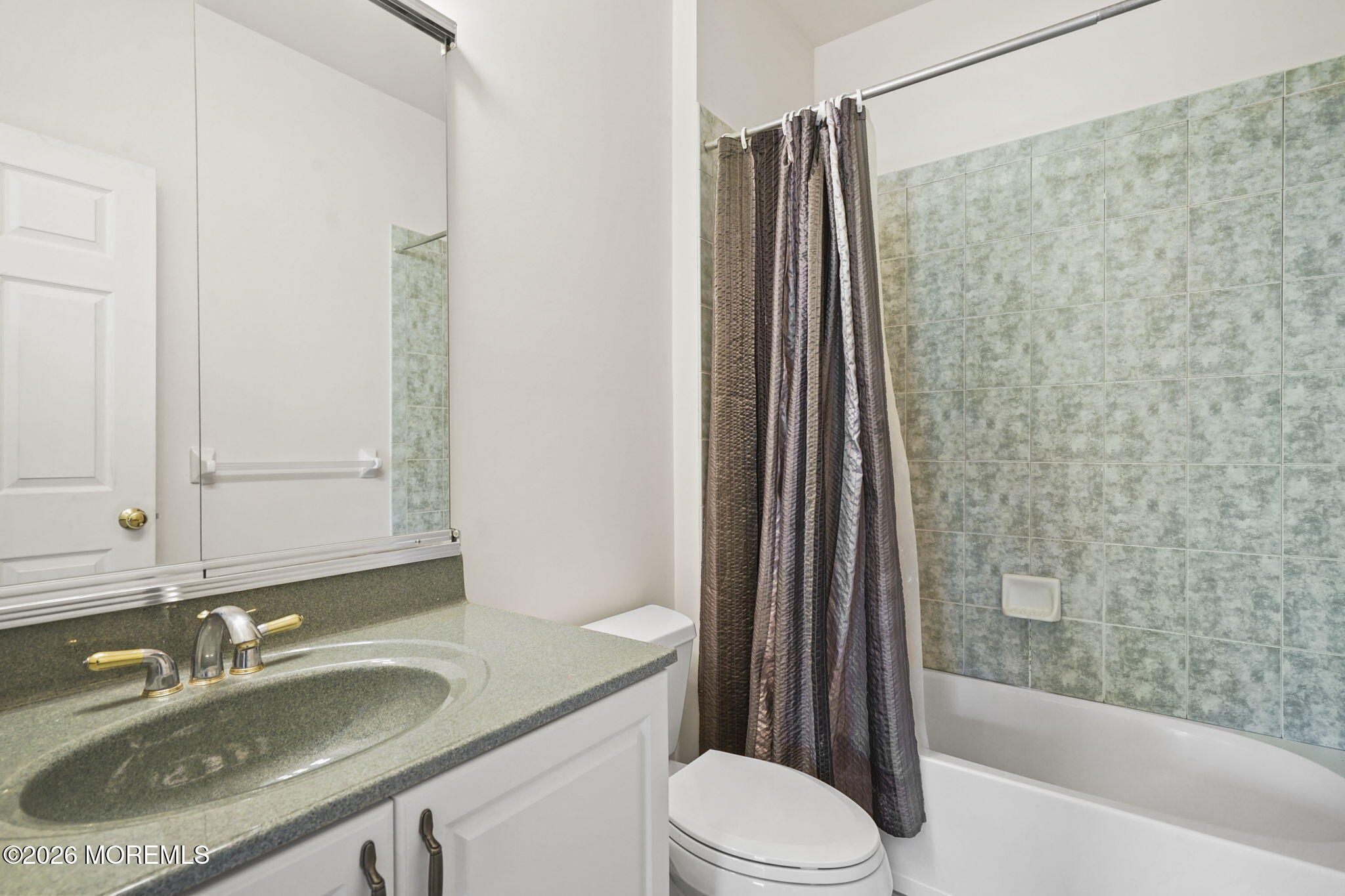 10 Rockingham Court Manalapan, NJ 07726 - Photo 50 of 91 BATHROOM