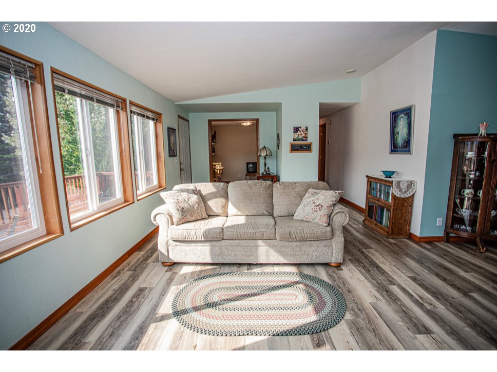 700 Northeast Bone Road Stevenson, WA 98648 - Photo 12 of 31