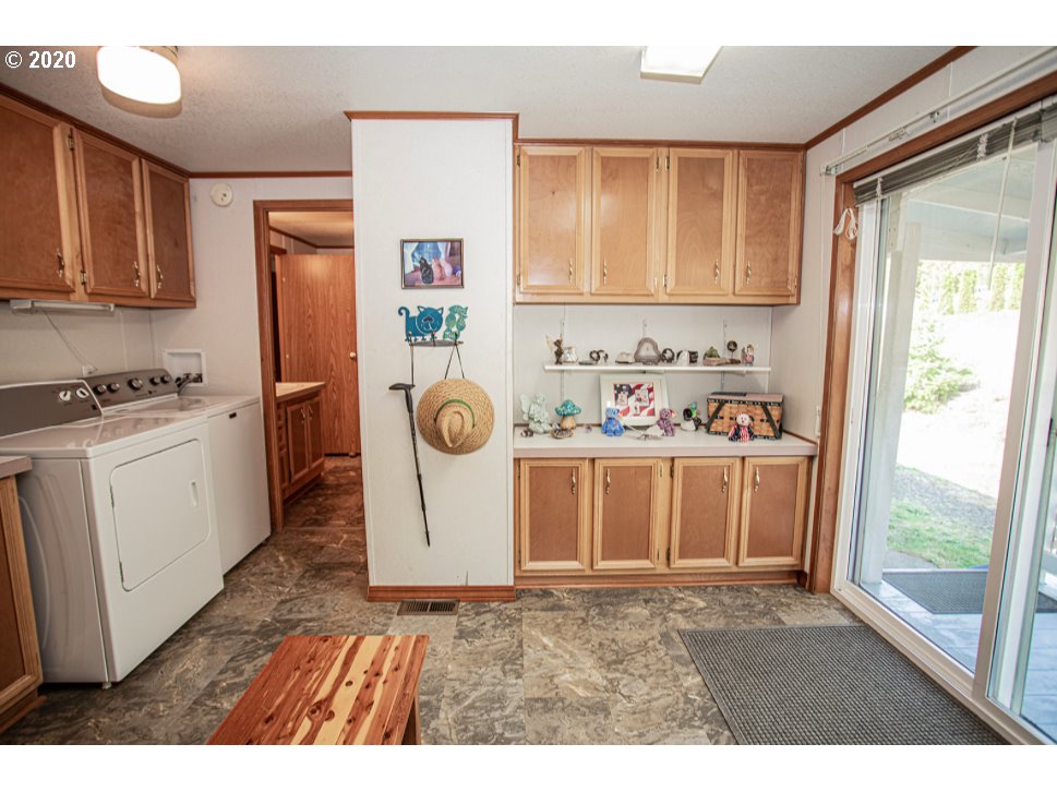 700 Northeast Bone Road Stevenson, WA 98648 - Photo 17 of 31