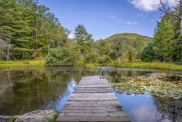 a view of a outdoor sitting area with furniture