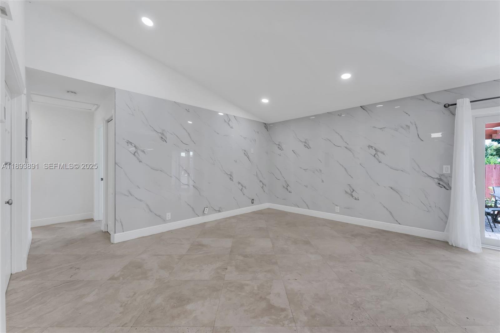 9801 Ridge Creek Road Boca Raton, FL 33496 - Photo 6 of 54