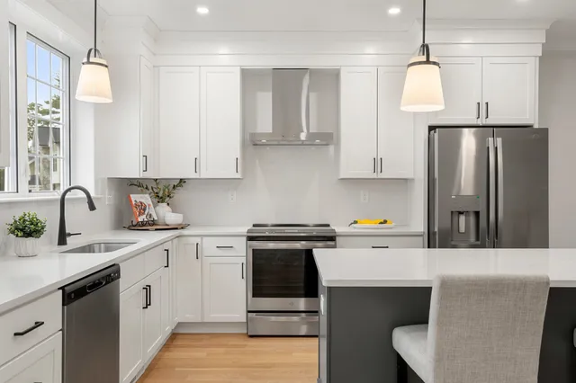 $689,900 | 67 Groton Road, Unit B, Nashua, NH 03062