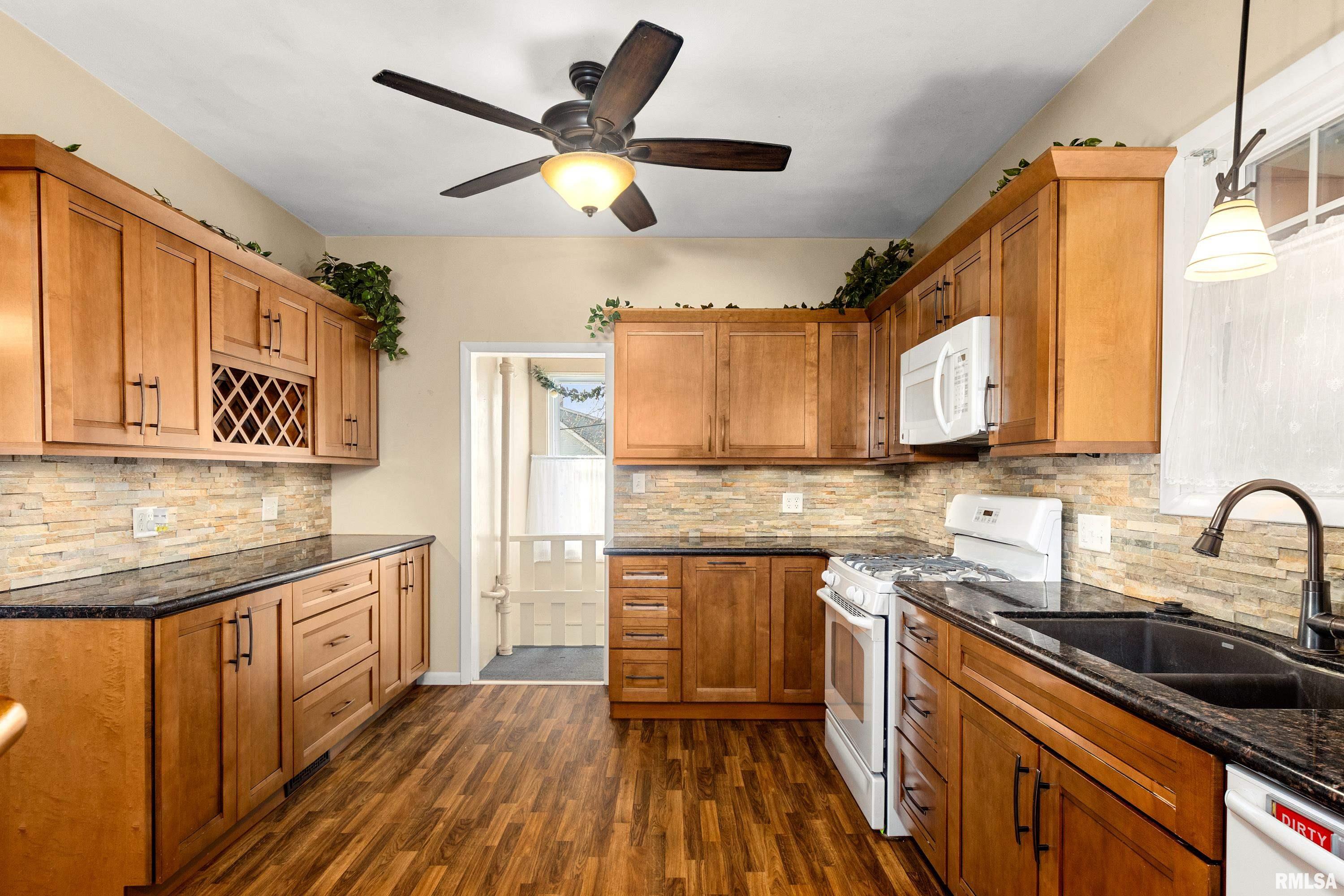 523 North Main Street Morton, IL 61550 - Photo 23 of 64