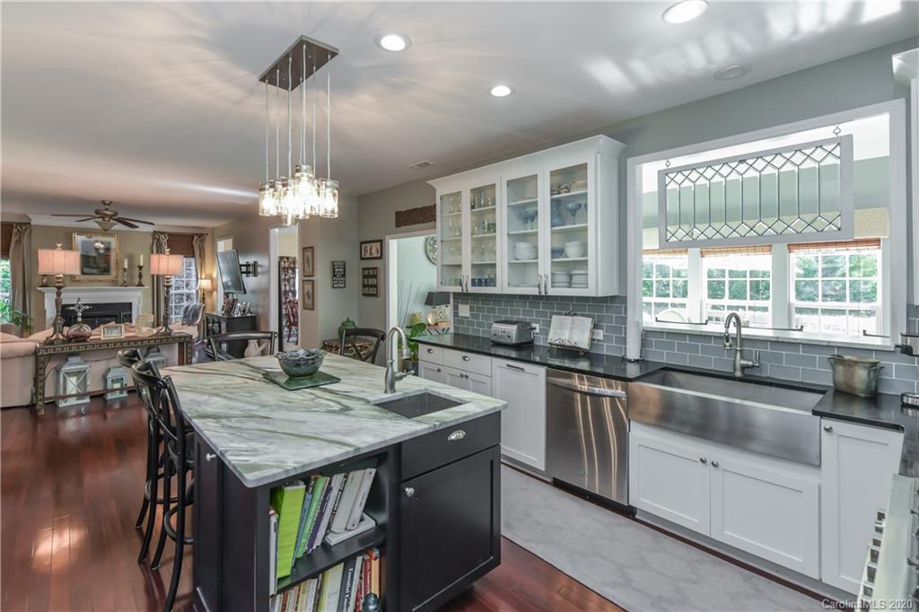 315 Prestmont Court Fort Mill, SC 29708 - Photo 9 of 27 Gallery Image 9