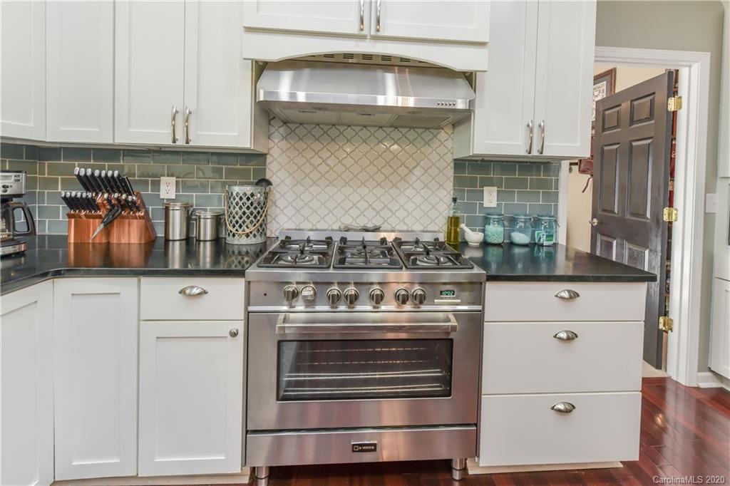 315 Prestmont Court Fort Mill, SC 29708 - Photo 10 of 27 Gallery Image 10