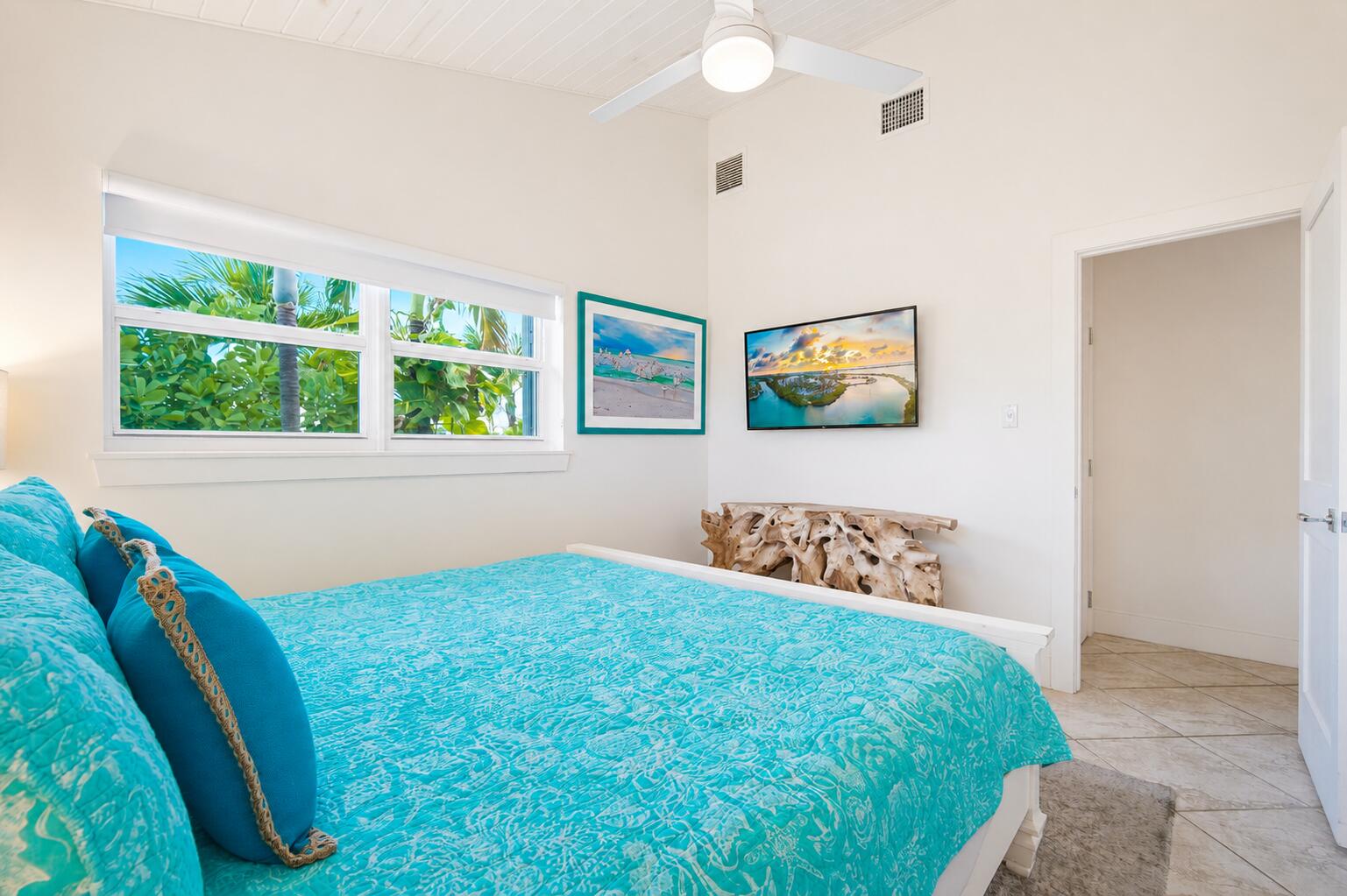 420 11th Street Key Colony Beach, FL 33051 - Photo 46 of 104 Guest Bedroom 3