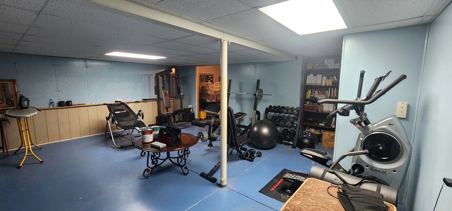 113 Sundance Road Matteson, IL 60443 - Photo 27 of 47 a view of a room with gym equipment