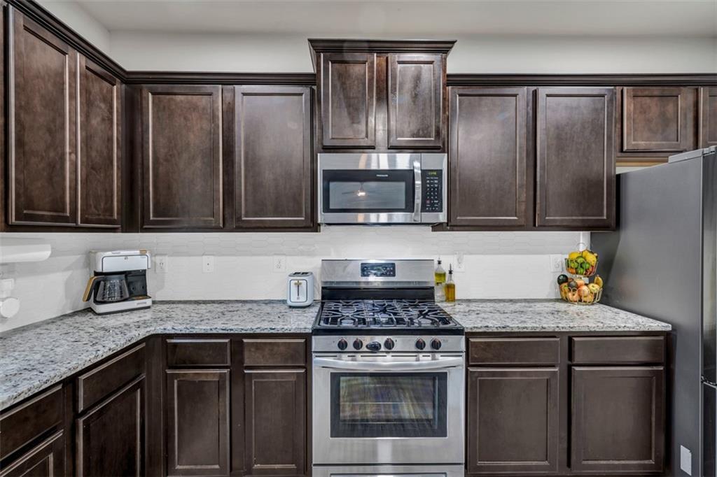 104 South Fortune Way Dallas, GA 30157 - Photo 10 of 40 Gallery Image 10