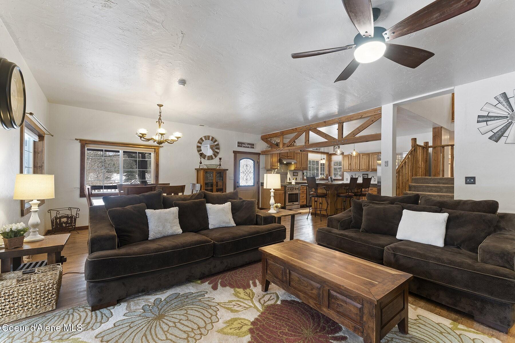 429 Barnhart Road Careywood, ID 83809 - Photo 20 of 57 Great Room