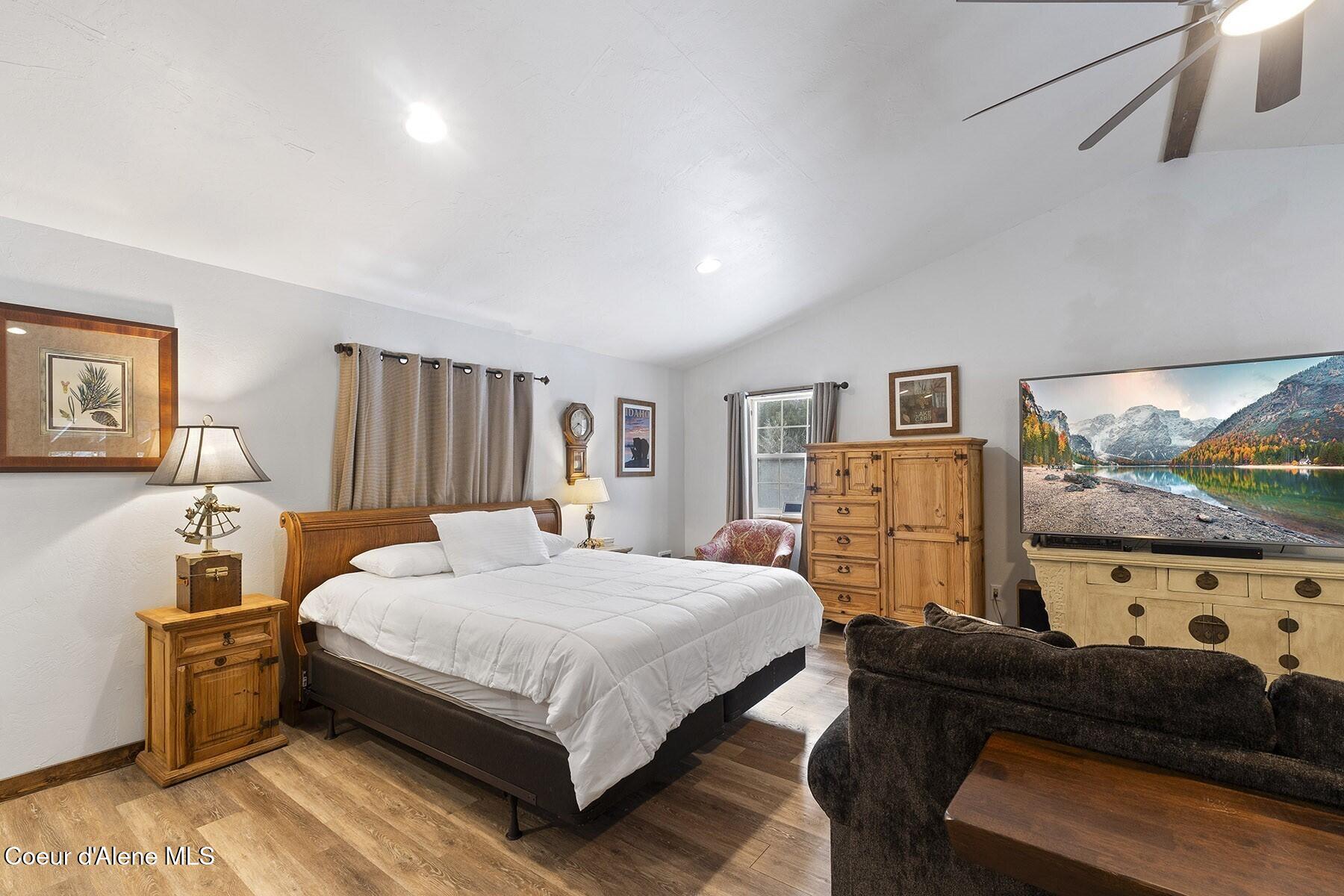 429 Barnhart Road Careywood, ID 83809 - Photo 21 of 57 Owners Suite