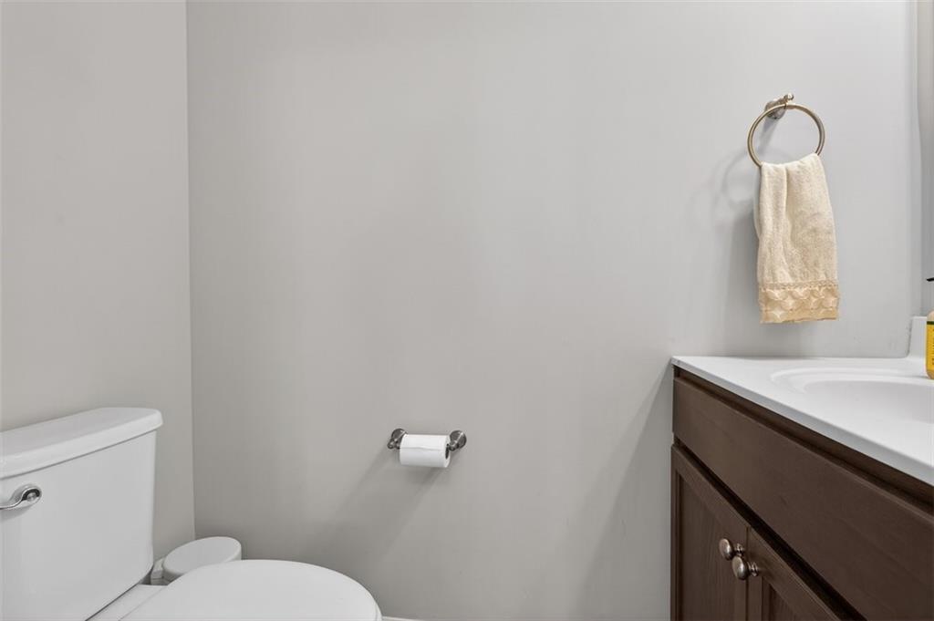 8110 Tavern Road Ball Ground, GA 30107 - Photo 8 of 70