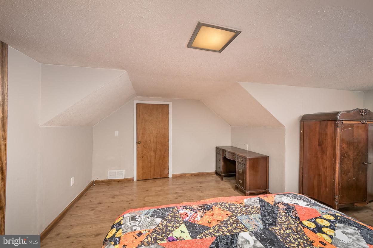 2606 Ambler Road Baltimore, MD 21222 - Photo 19 of 30 Bedroom