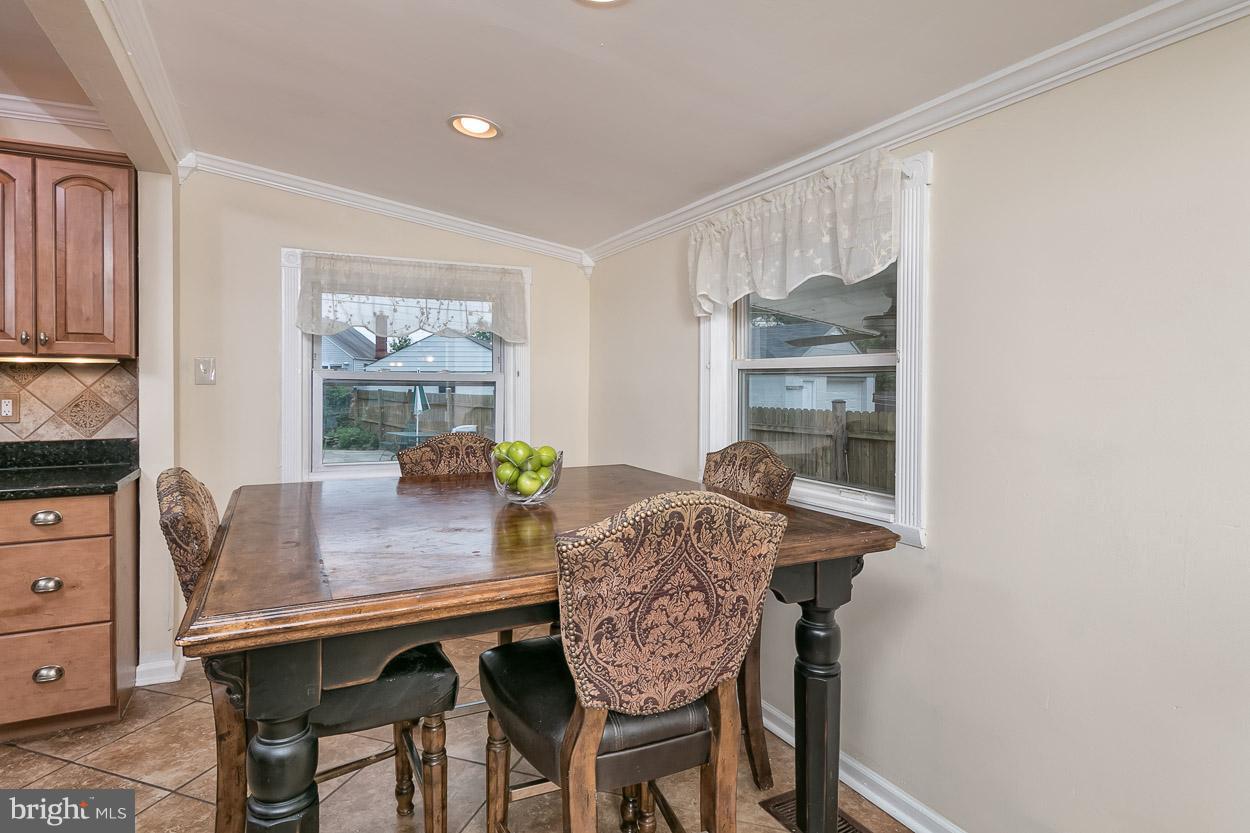 2606 Ambler Road Baltimore, MD 21222 - Photo 10 of 30 Kitchen