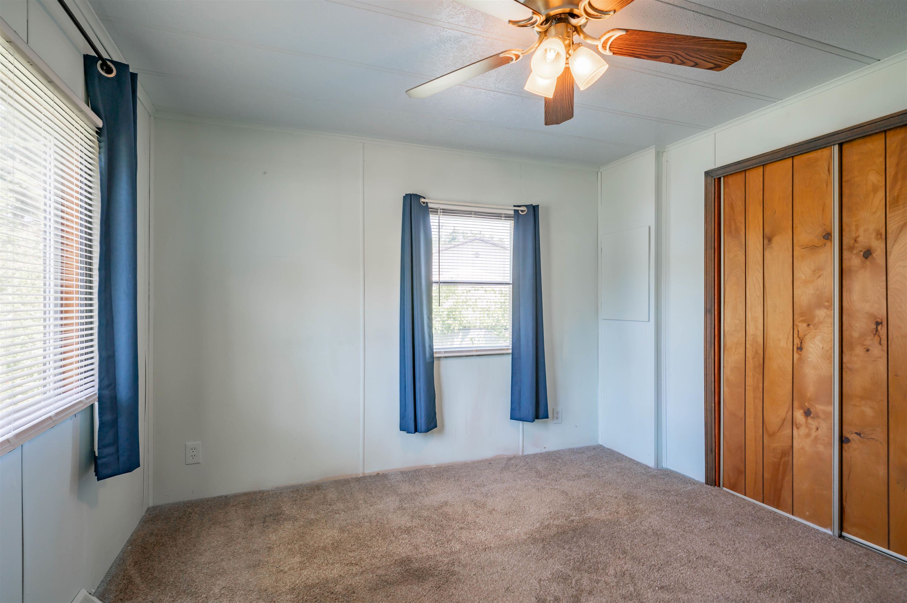 6 Embassy Avenue Hooksett, NH 03106 - Photo 29 of 40