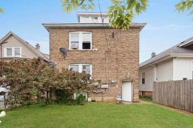 $1,300 | 6918 South Talman Avenue, Unit G, Chicago, IL 60629