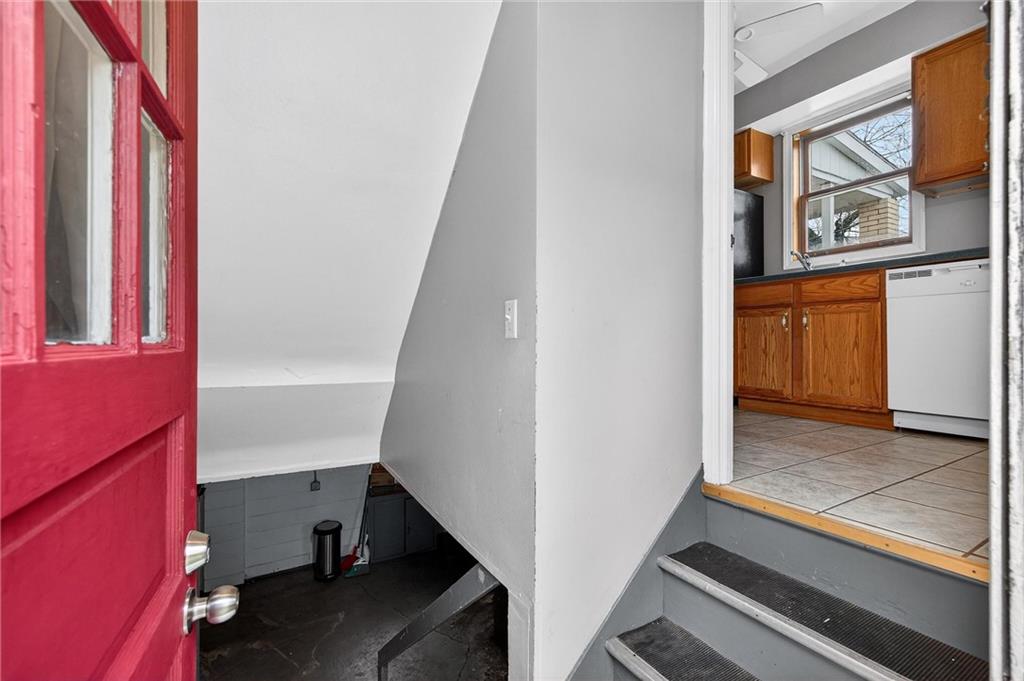 1107 Constitution Street Tarentum, PA 15084 - Photo 20 of 42 a view of an entryway with wooden floor