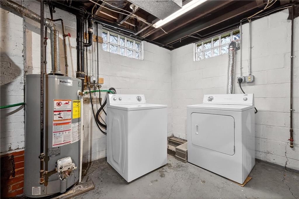 1107 Constitution Street Tarentum, PA 15084 - Photo 22 of 42 a utility room with dryer and washer