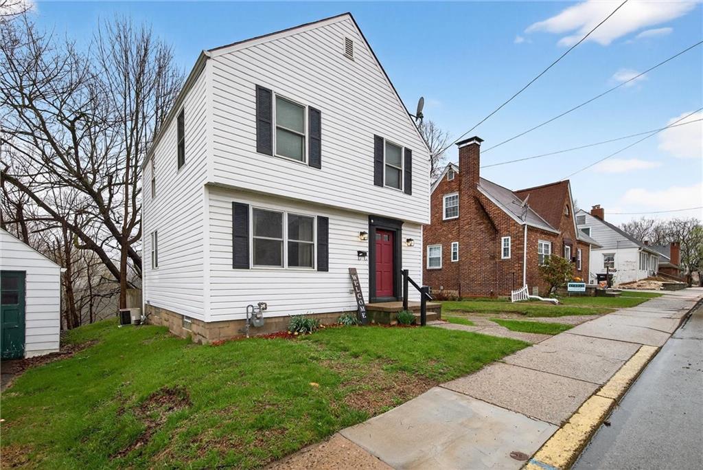 1107 Constitution Street Tarentum, PA 15084 - Photo 42 of 42 a front view of house with yard
