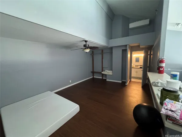 $3,350 | 1088 Bishop Street, Unit 1215, Honolulu, HI 96813