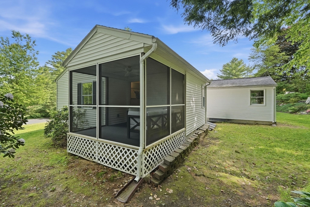87 Logtown Road Amherst, MA 01002 - Photo 39 of 41