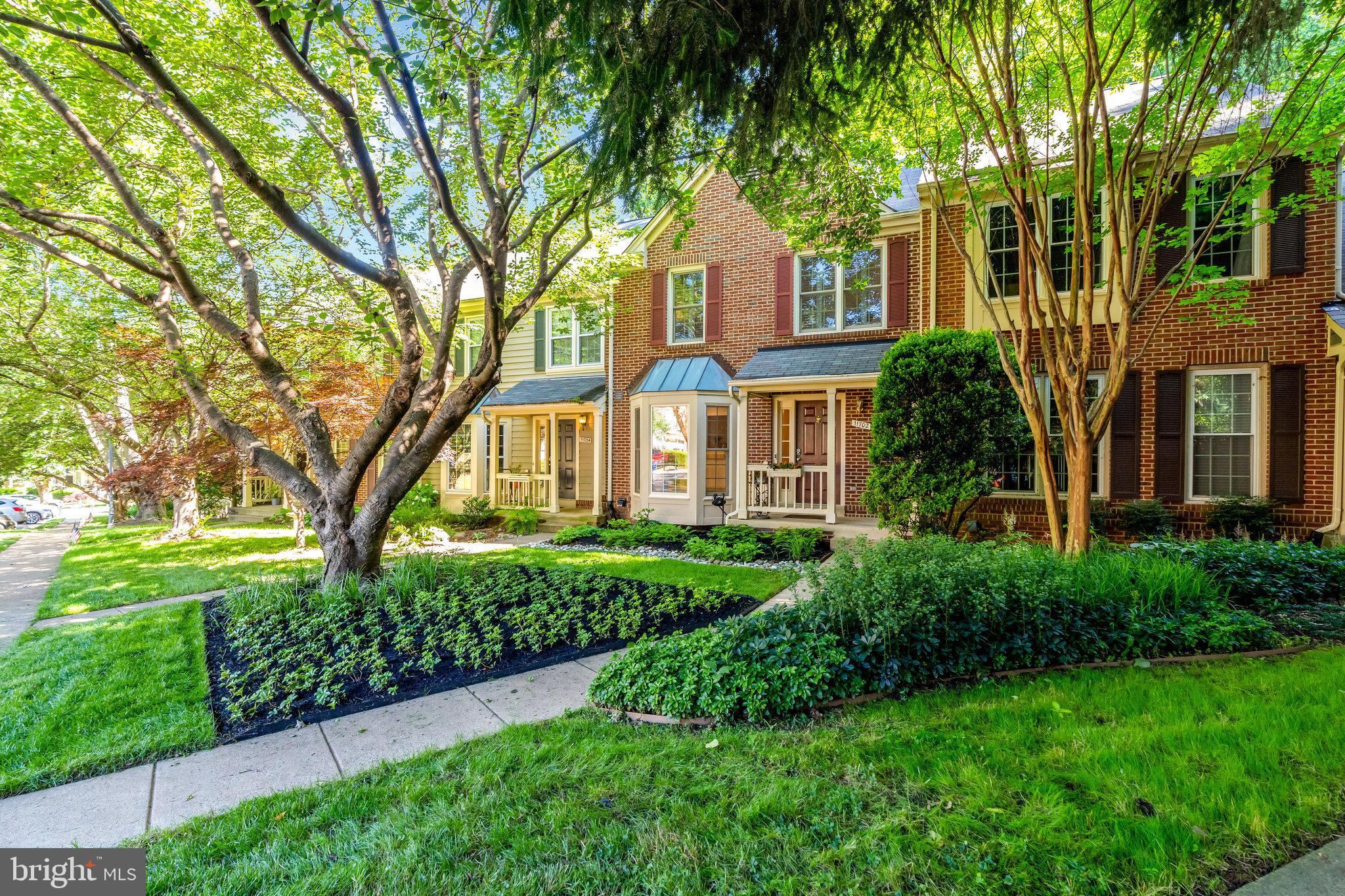 11702 Great Owl Circle Reston, VA 20194 - Photo 2 of 31 Gallery Image 2