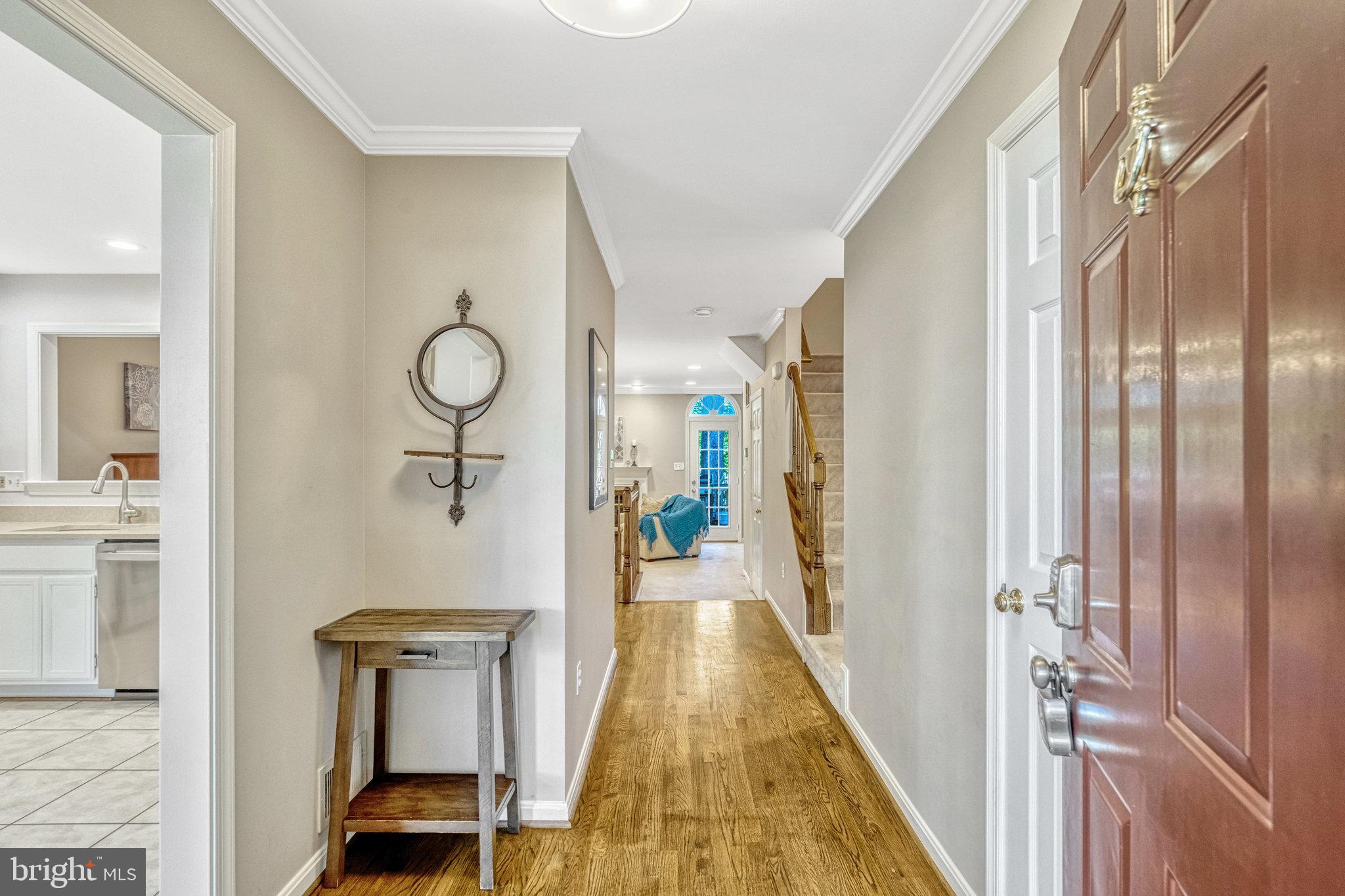 11702 Great Owl Circle Reston, VA 20194 - Photo 4 of 31 Gallery Image 4
