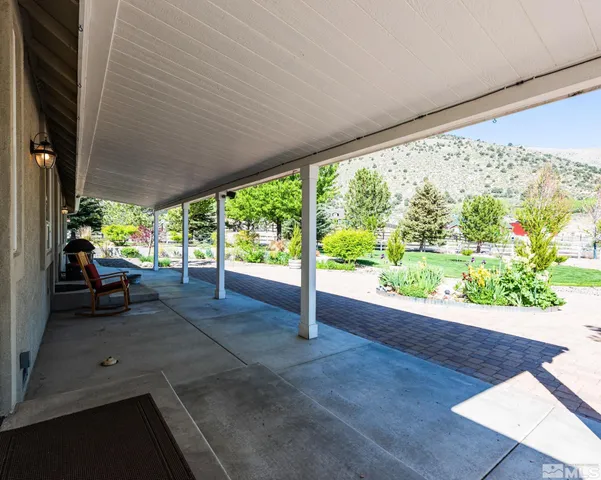 $879,000 | 391 Angelina Circle, Wellington, NV 89444