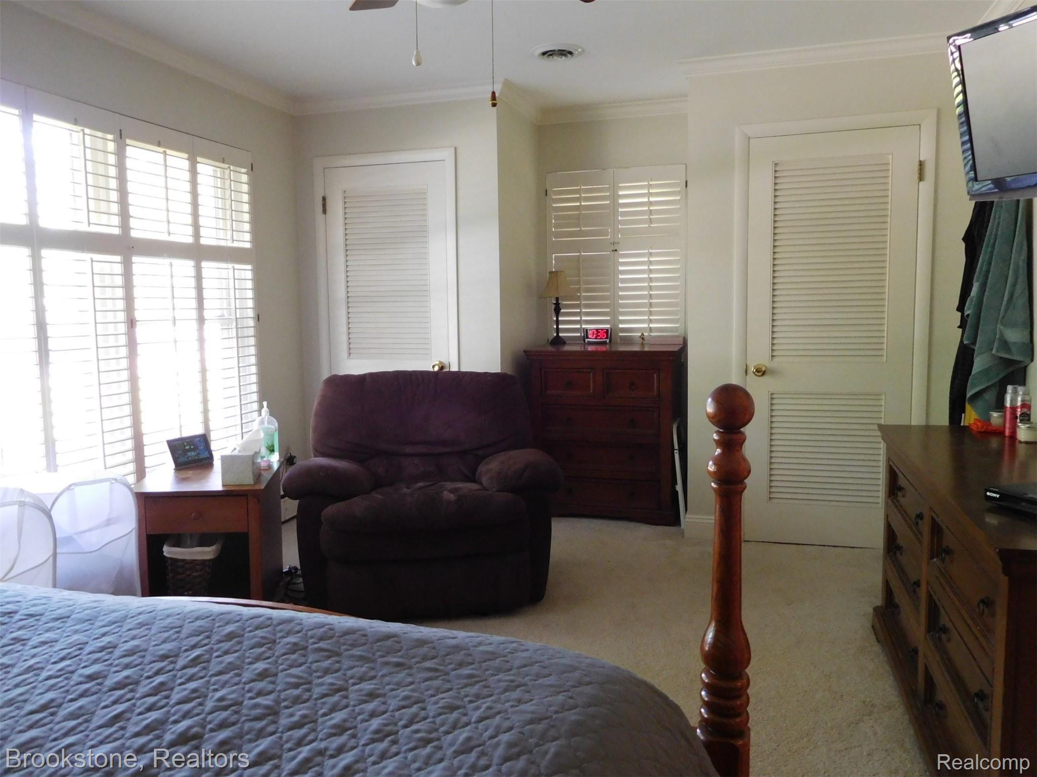 780 Ridgewood Road Rochester, MI 48306 - Photo 13 of 26 Master Bedroom w/double closets