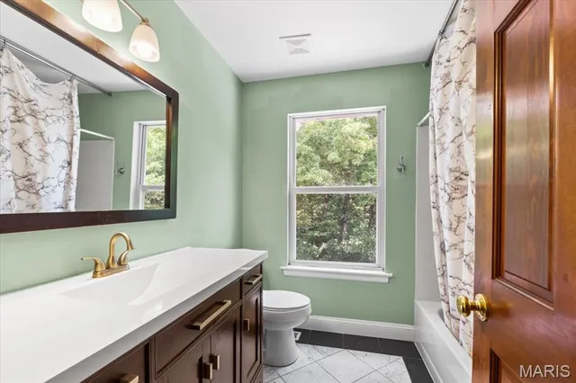 $710,000 | 1519 Scofield Valley Lane, Wildwood, MO 63038