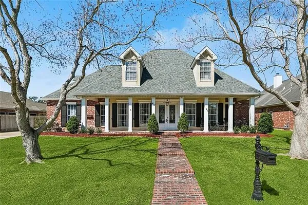 $670,000 | 414 Dr Gorman Drive, Belle Chasse, LA 70037