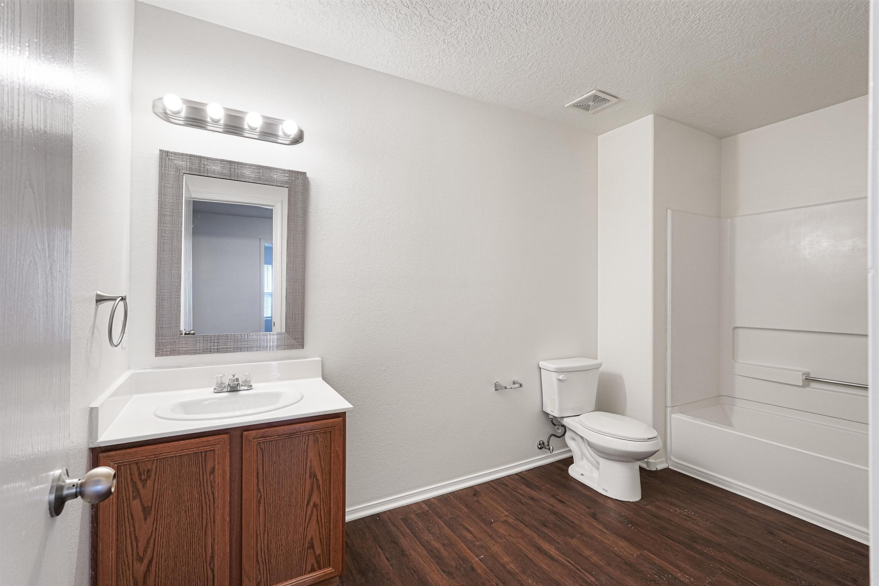 5205 Caprock Drive Northeast Rio Rancho, NM 87144 - Photo 19 of 36 Gallery Image 19