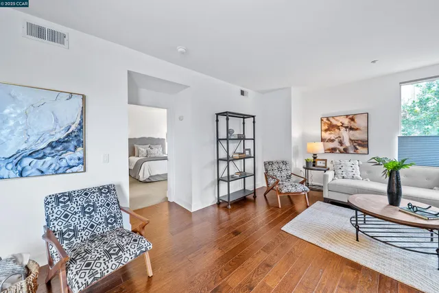 $625,000 | 555 Ygnacio Valley Road, Unit 204, Walnut Creek, CA 94596