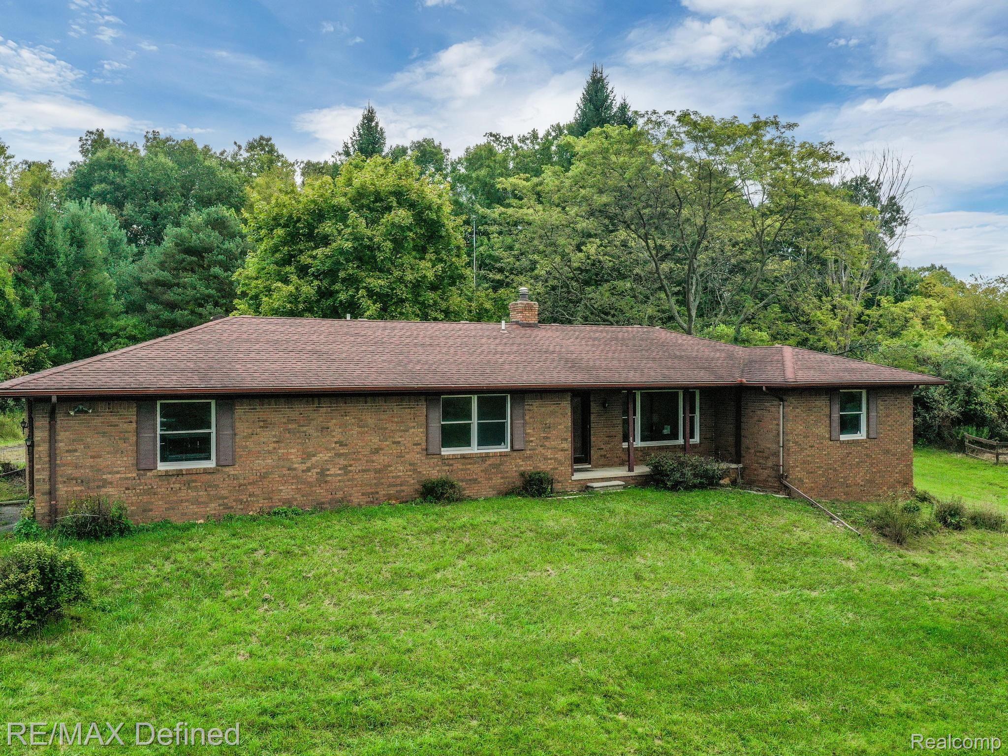 601 Lake George Road Oakland, MI 48363 - Photo 11 of 55 601 Lake George Rd Oakland-025-026-601 Lake George Rd Oakland Twp-MLS_Size.jpg
